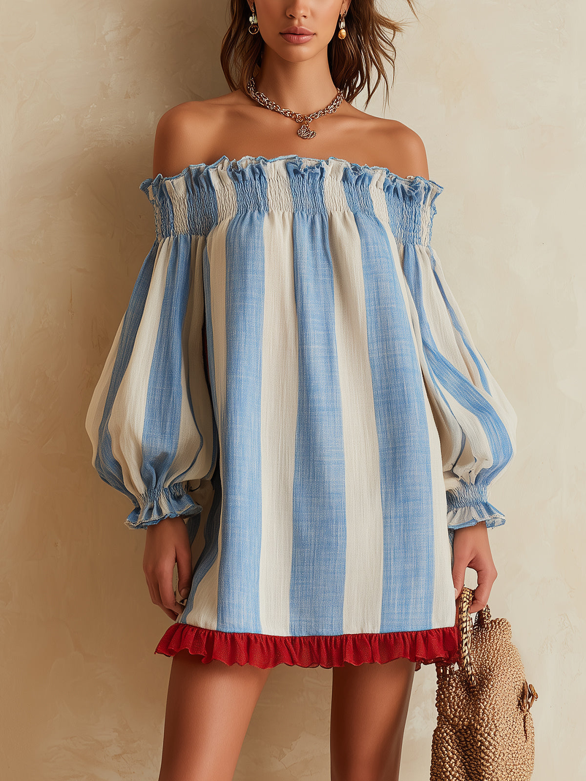 Ondine | Mini Abito Striato Blu e Bianco con Spalle Scoperte e Orlo Contrastante