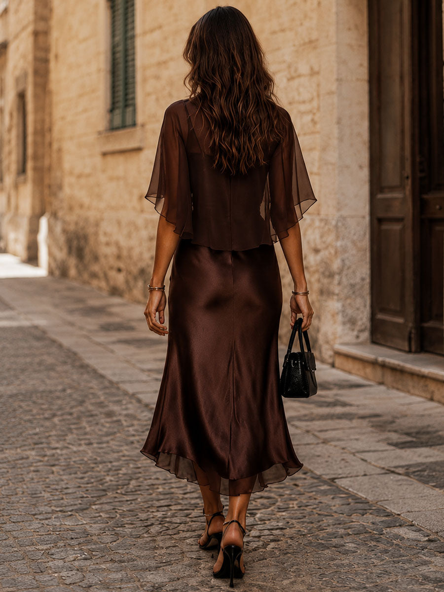 Set di Due Pezzi: Blusa in Chiffon Marrone e Abito Midi in Satin
