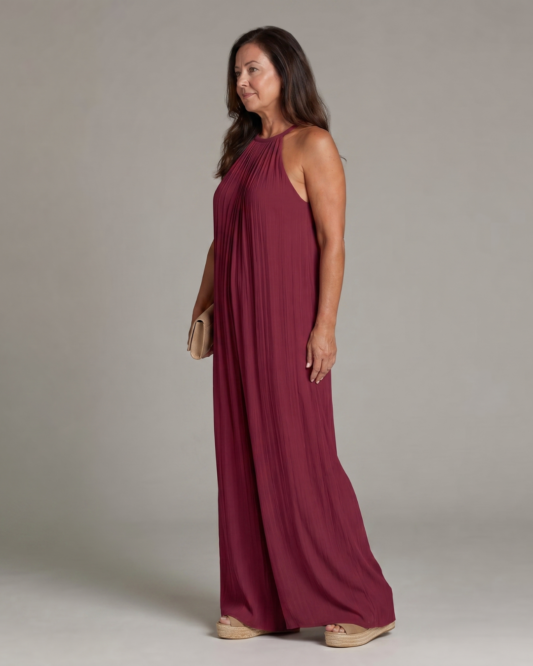 Sylvara | Tuta Relaxed con Scollo Halter Plissettato e Gamba Larga