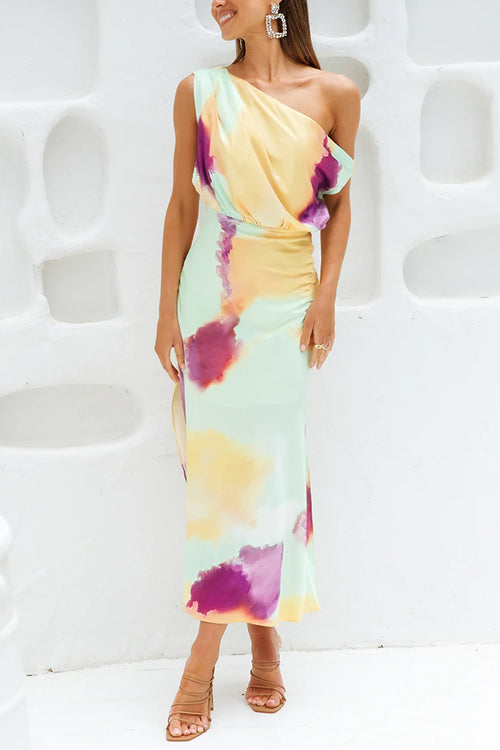 Abito Maxi Asimmetrico con Spalla e Stampa Tie Dye