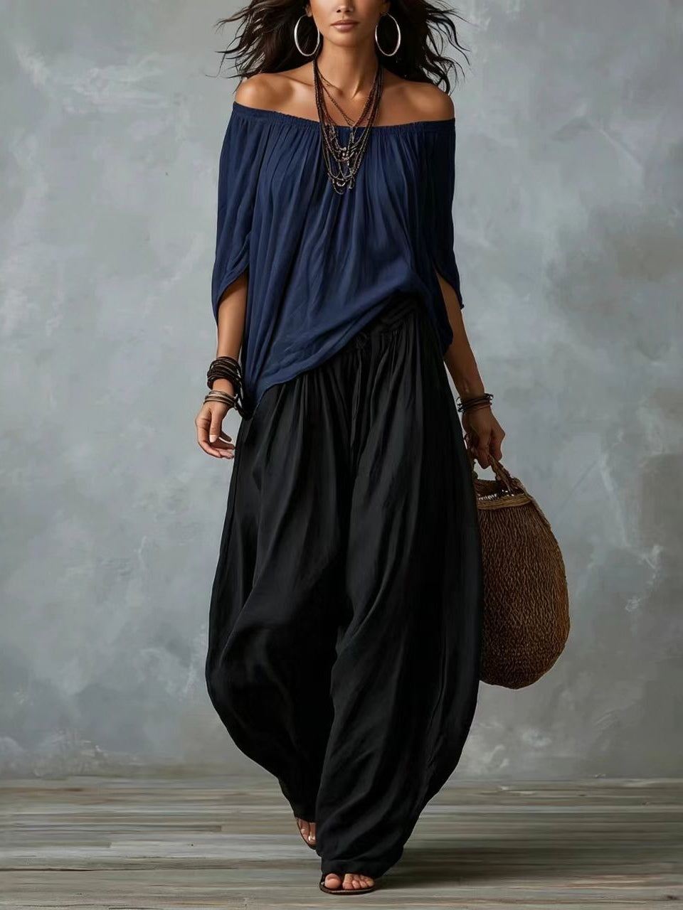 Top Bianco Off-the-shoulder e Set di Pantaloni Lantern Larghi