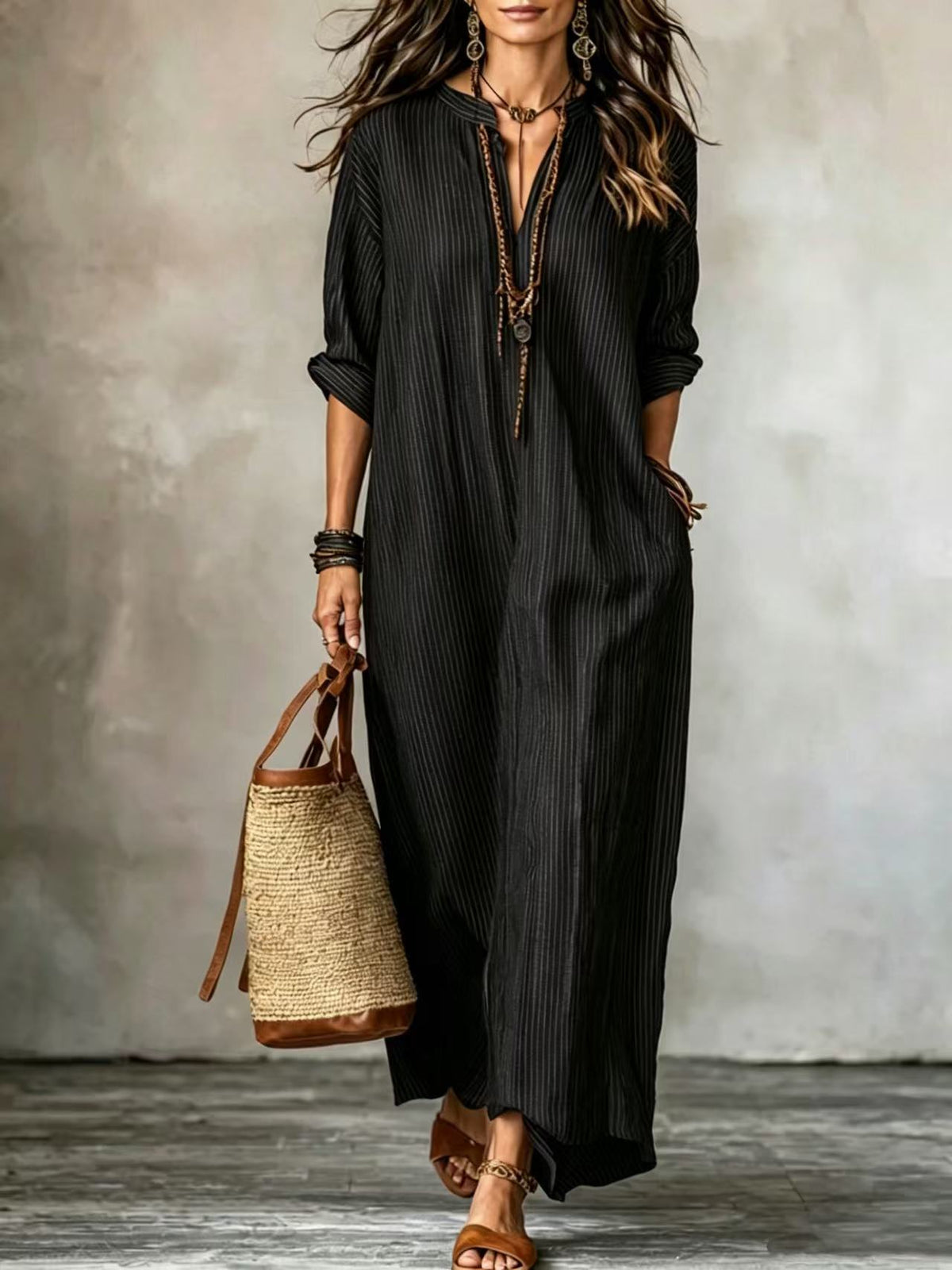 HAVEN | Abito Maxi a Maniche Lunghe Stile V-Neck a Strisce con Tasche Laterali