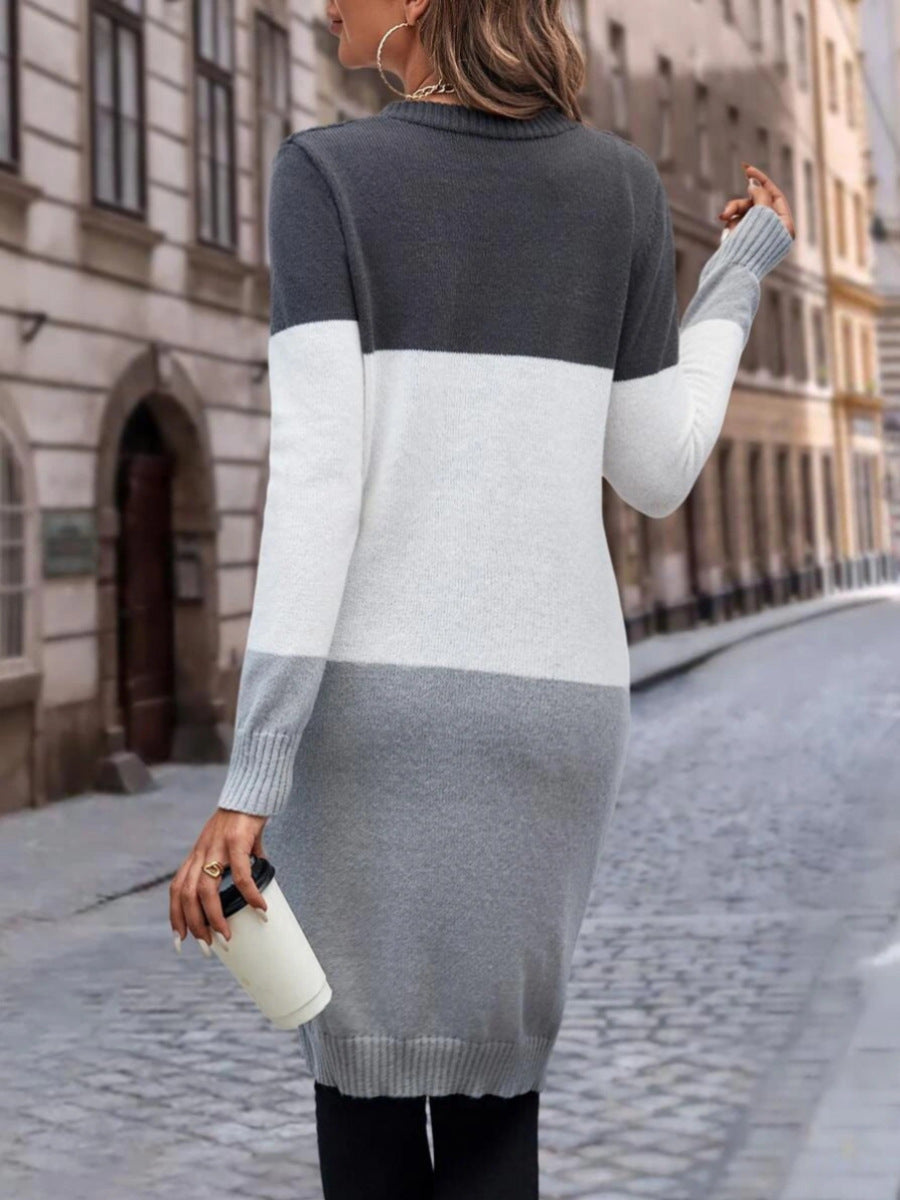 Cardigan lungo a V con lavorazione a treccia e color block