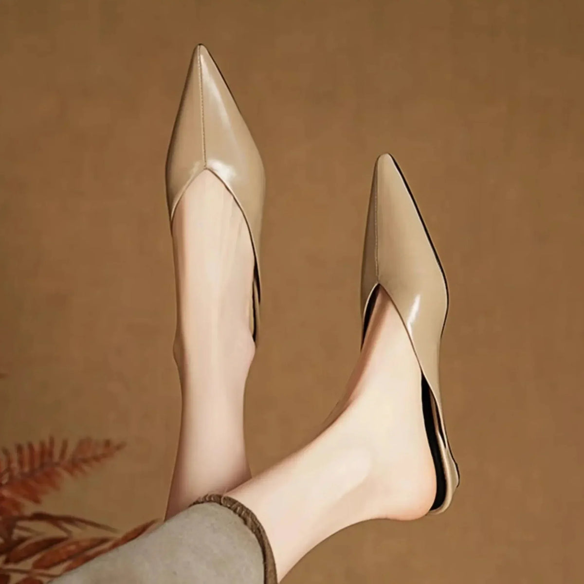 Mule in pelle Eneva