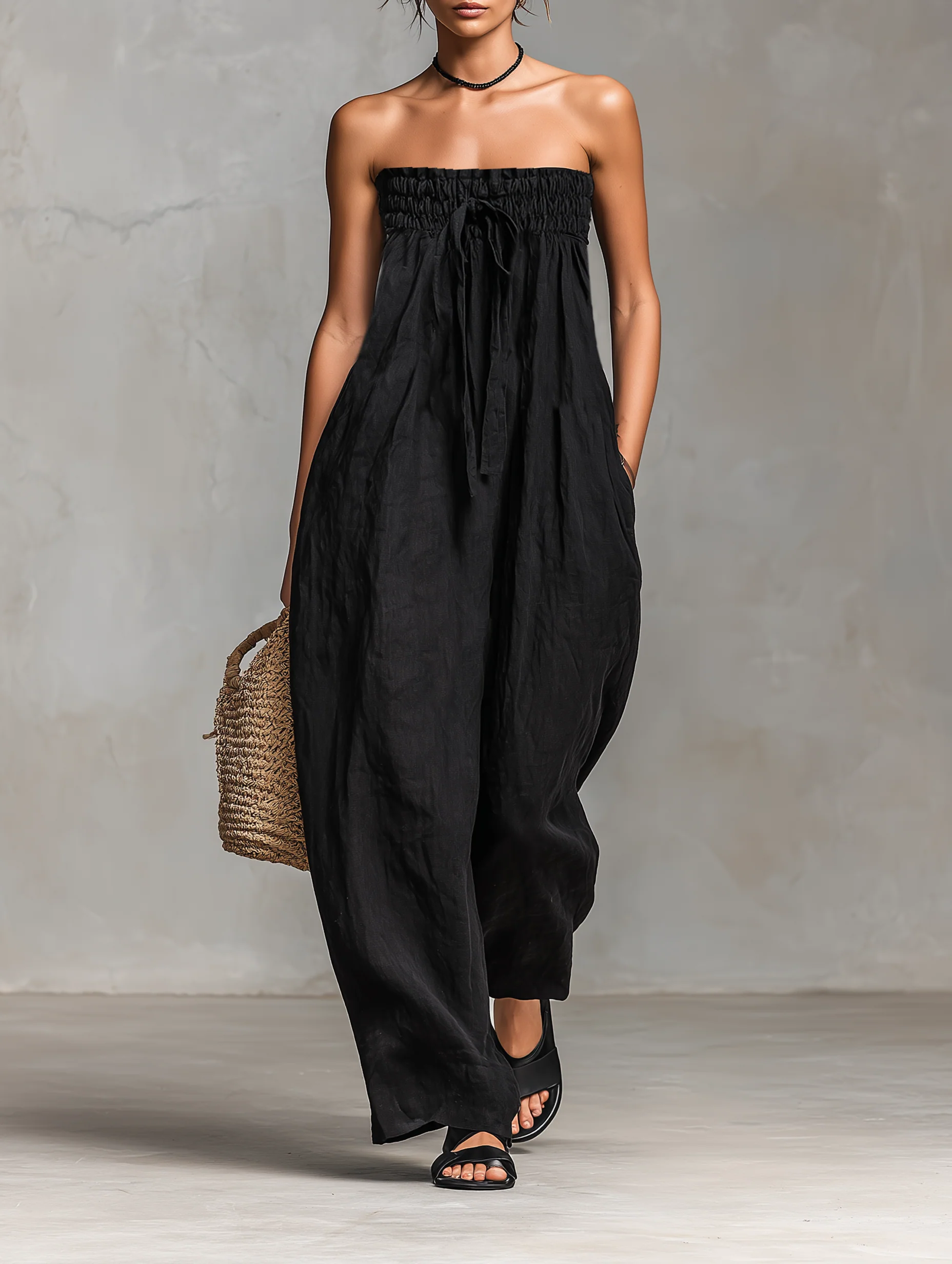 Ninaâ„¢ | Elegante Tuta Senza Spalline