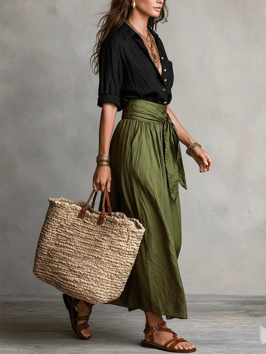 Completo Elegante di Due Pezzi con Blusa Nera e Gonna Midi
