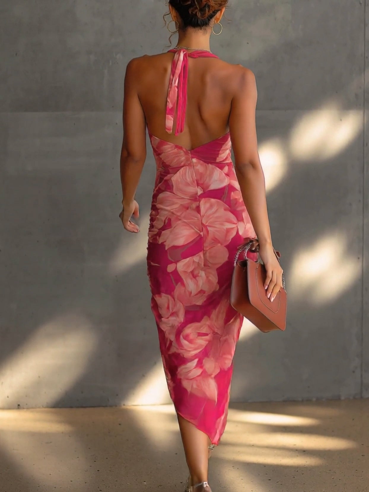 Abito Bodycon Senza Maniche con Stampa Floreale Fucsia — Lucia Toscana (2)