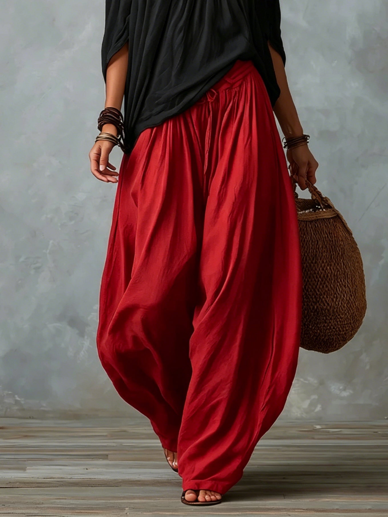 Top Bianco Off-the-shoulder e Set di Pantaloni Lantern Larghi