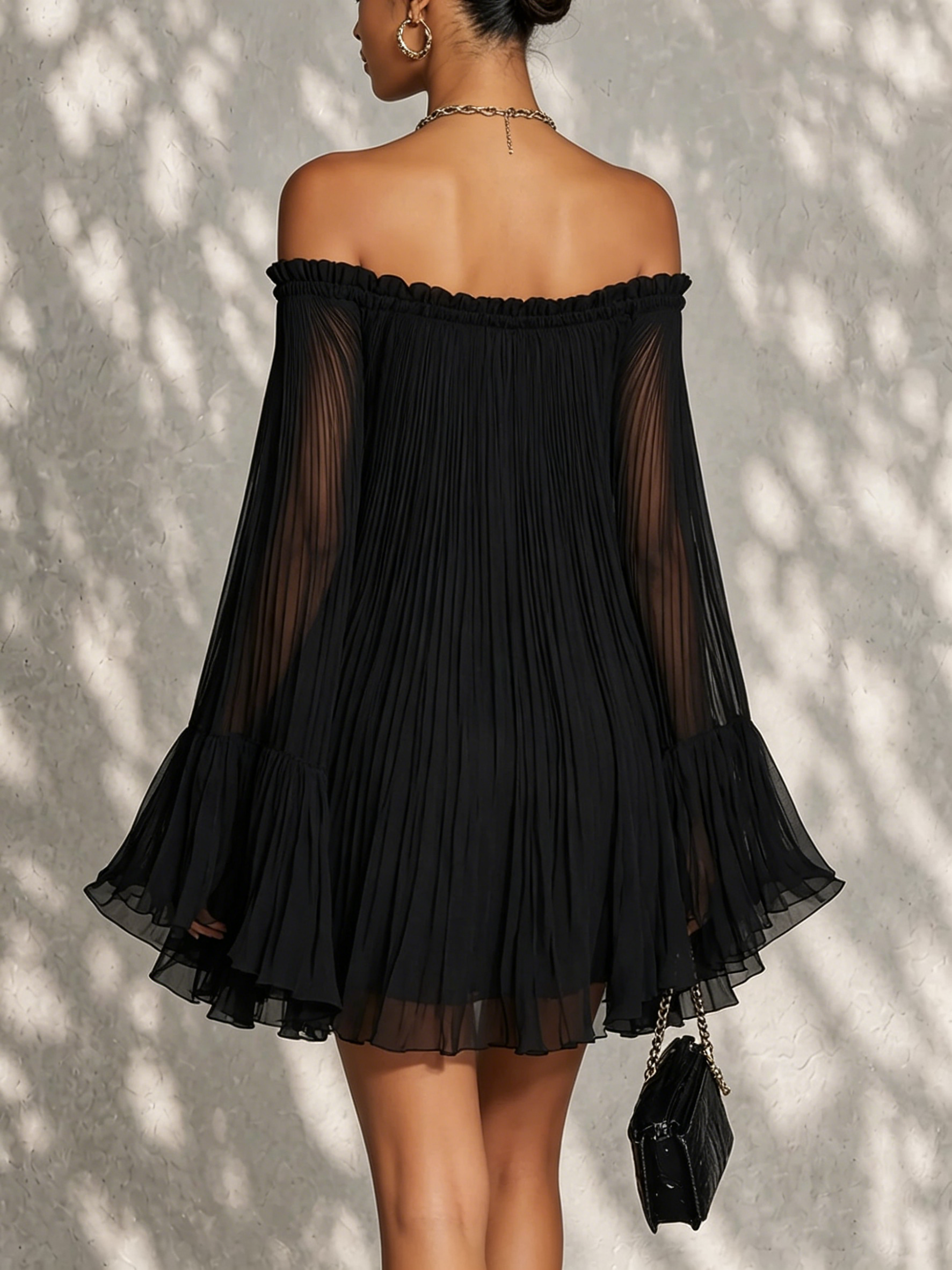 Vestito Mini con Maniche a Campana Ruffle Nero Off-shoulder