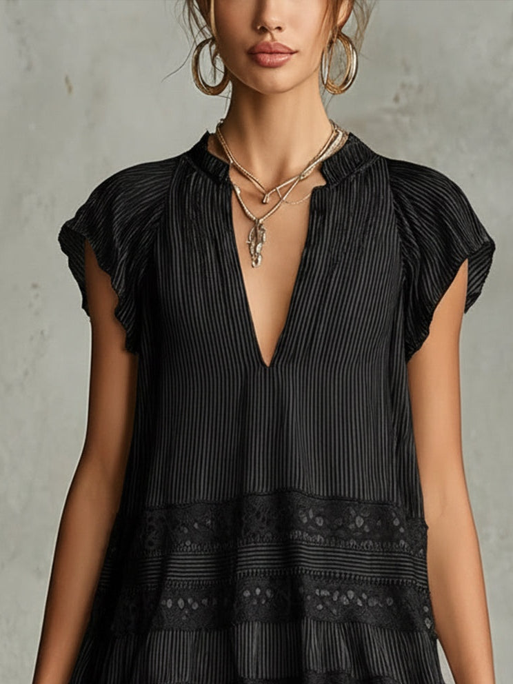 Abito Mini in Chiffon Striato con Pizzo e Volant