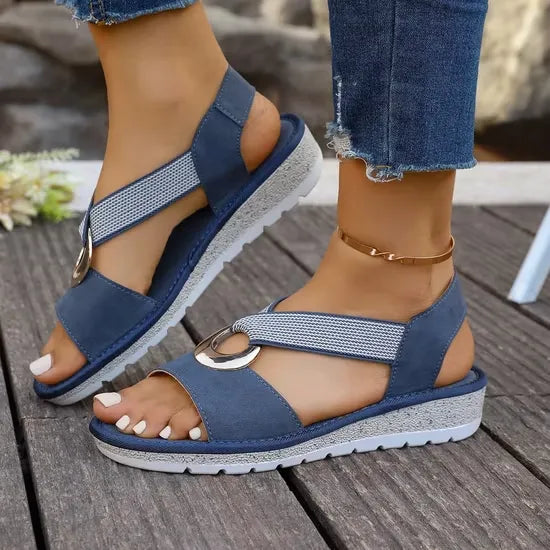 Sandali ortopedici eleganti con supporto regolabile