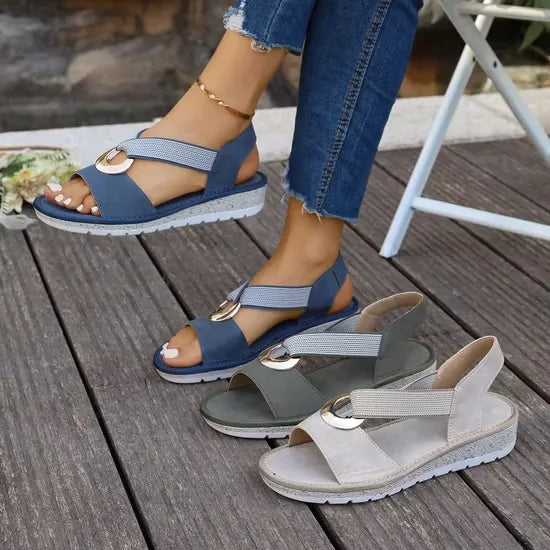 Sandali ortopedici eleganti con supporto regolabile