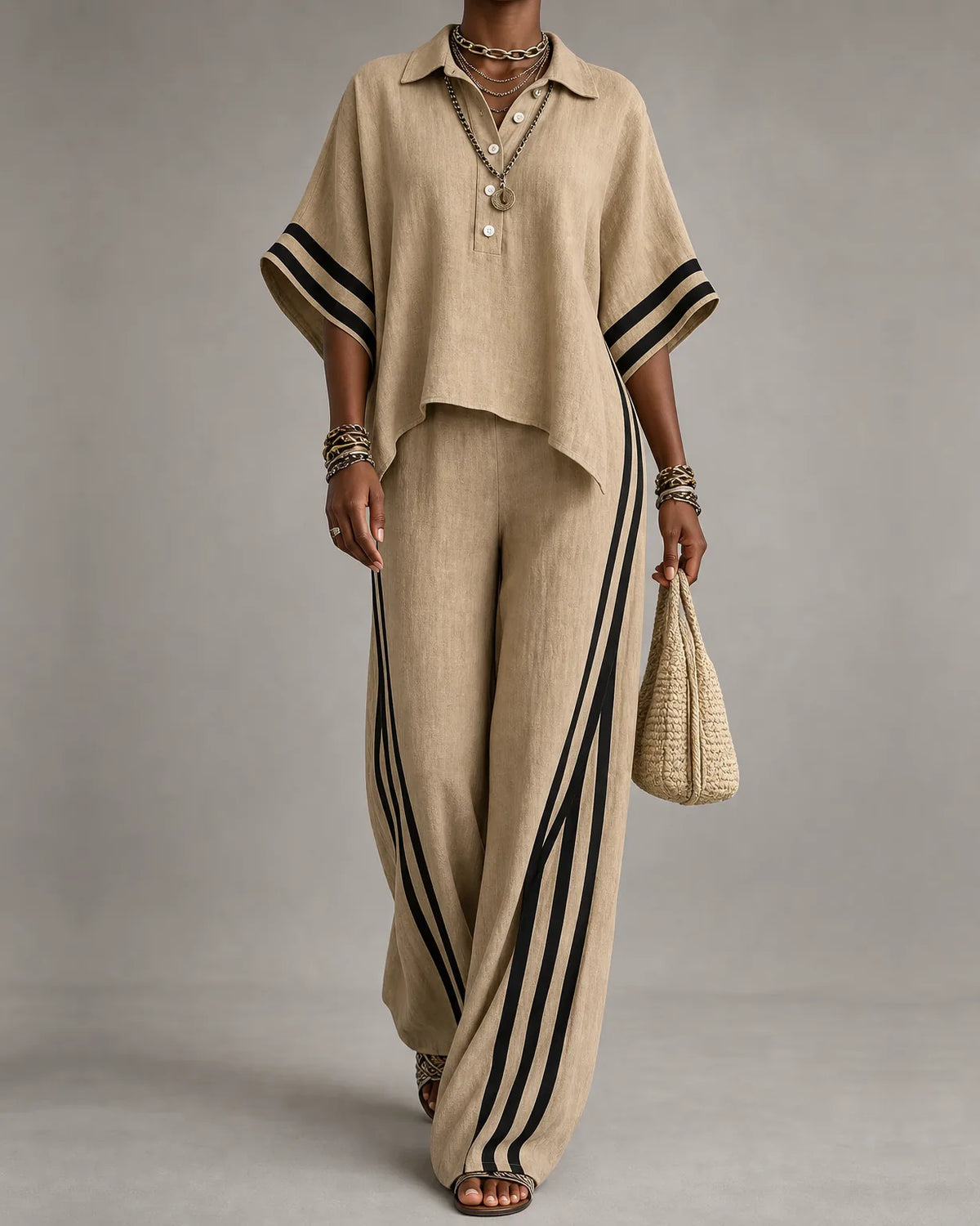 Naima | Top con Collo Polo e Set Pantaloni Larghi a Strisce Laterali