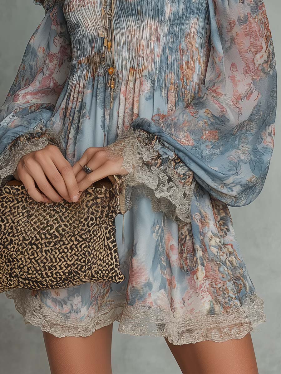 Robe | Mini Abito in Chiffon Arricciato con Spalle Scoperte e Fiori Romantici
