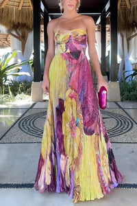 Abito Maxi Plissettato con Stampa Floreale e Spalline Sottile