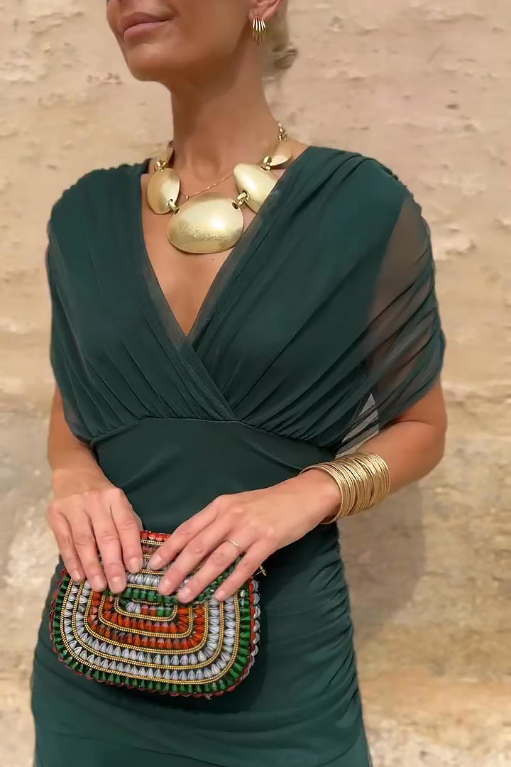 Luisa | Elegante vestito lungo da festa con scollo a V