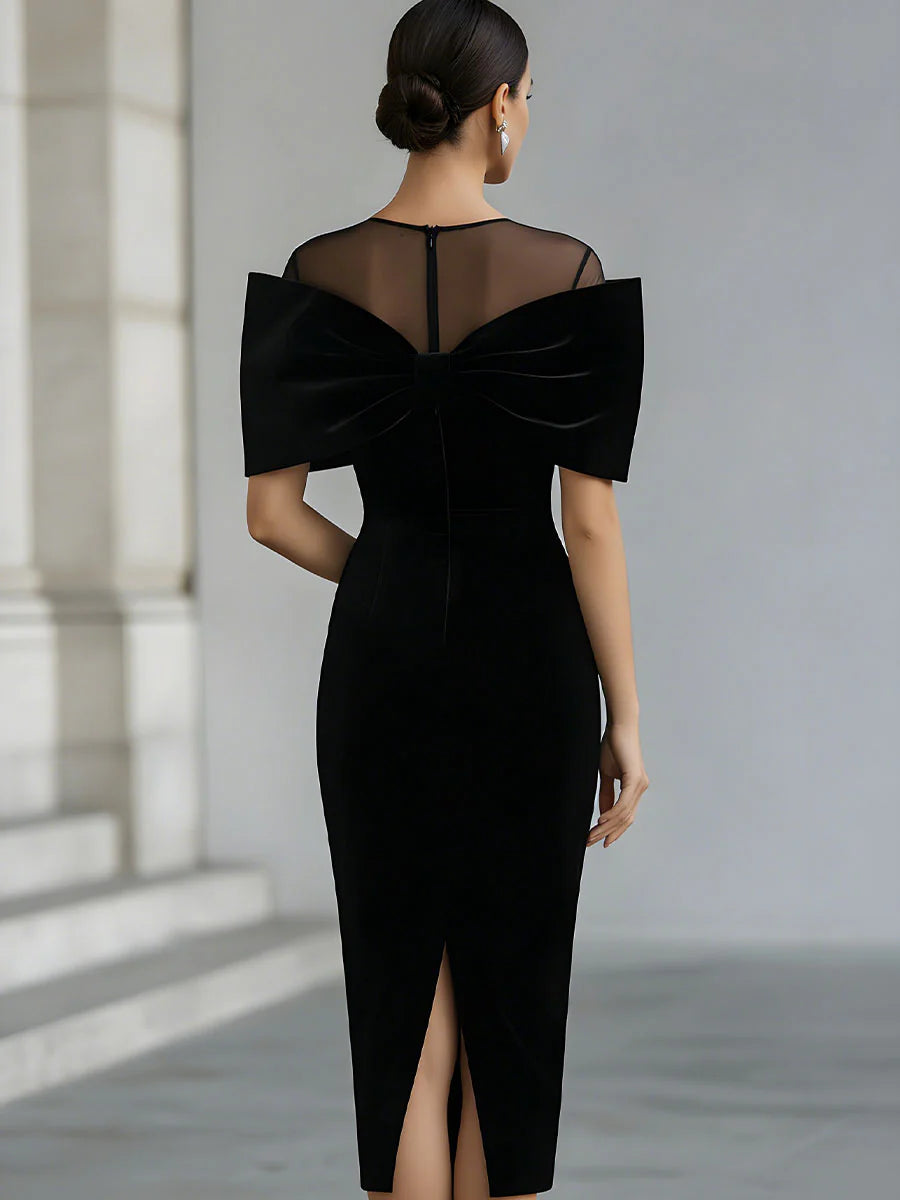Regina ❘ Abito Midi in Velluto Nero con Fiocco Drammatico