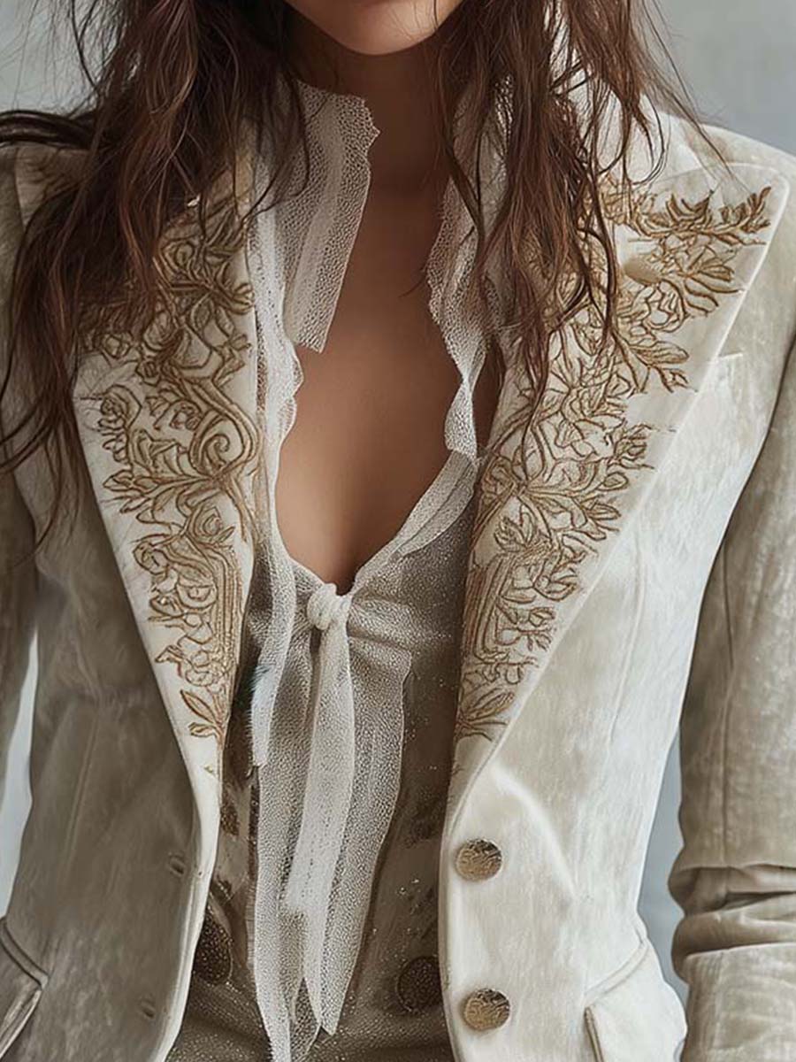 Blazer Su Misura Ricamato In Avorio Per Donne
