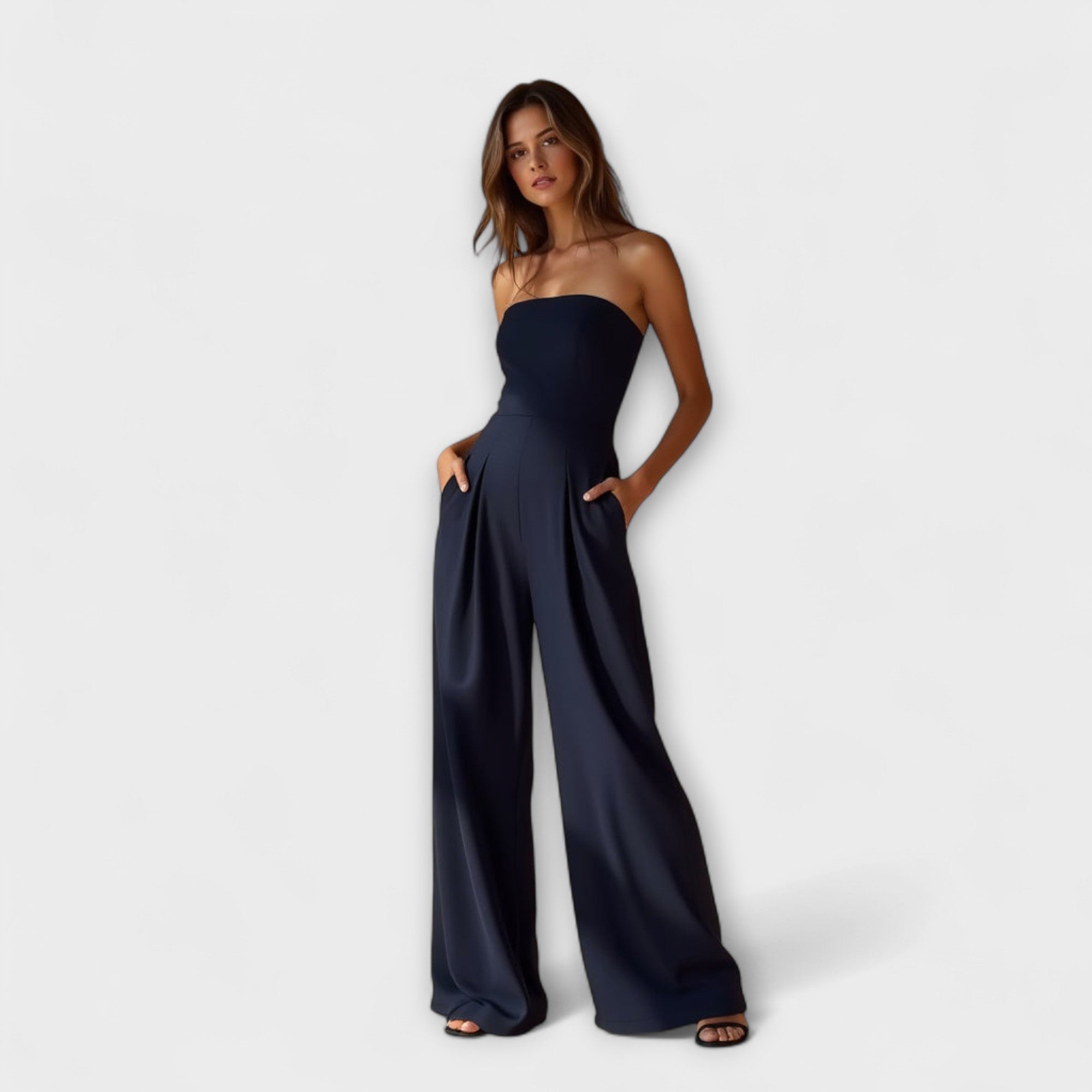 Kiora™ | Tuta elegante senza spalline