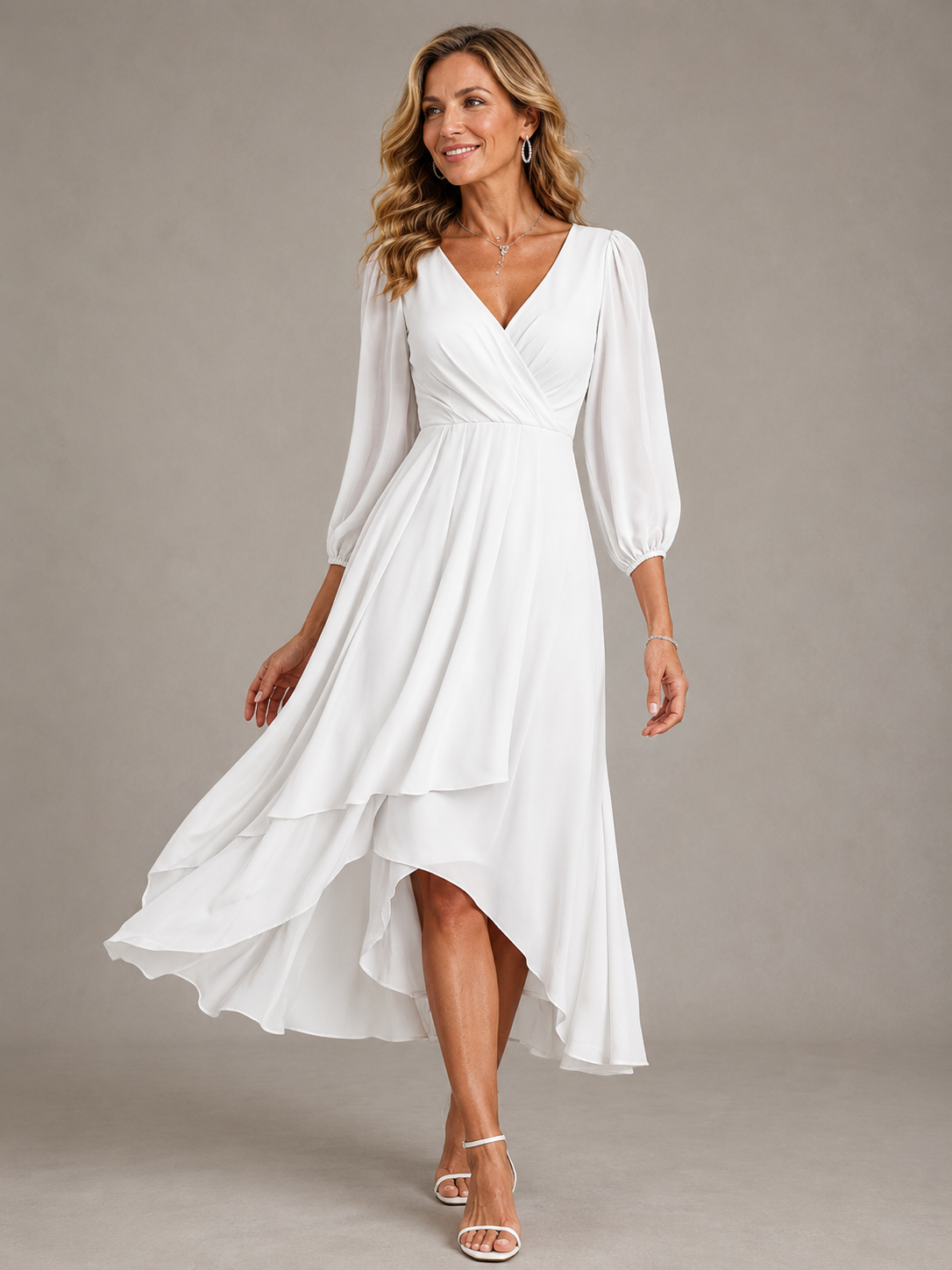 Mia™ | Elegante Abito Lungo con Scollatura a V