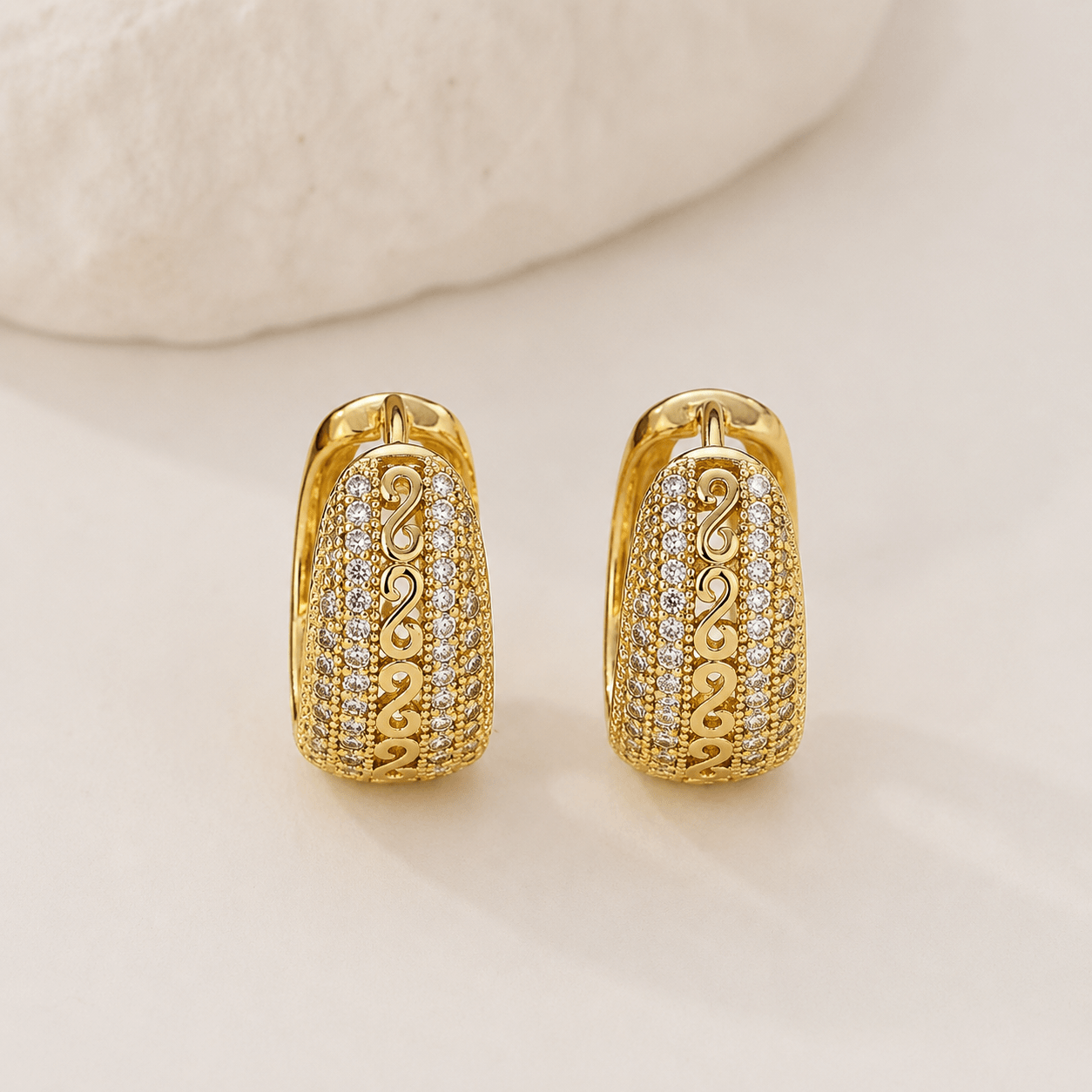 Orecchini in perline di turchese placcati oro bohemien