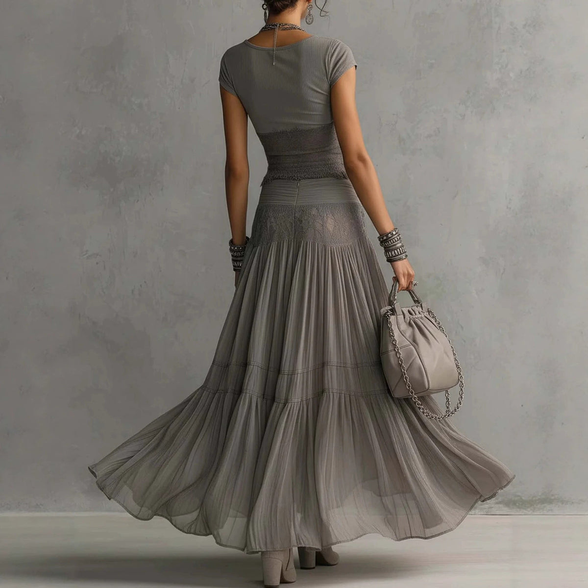 Olivia | Set Gonna con Pannelli in Pizzo