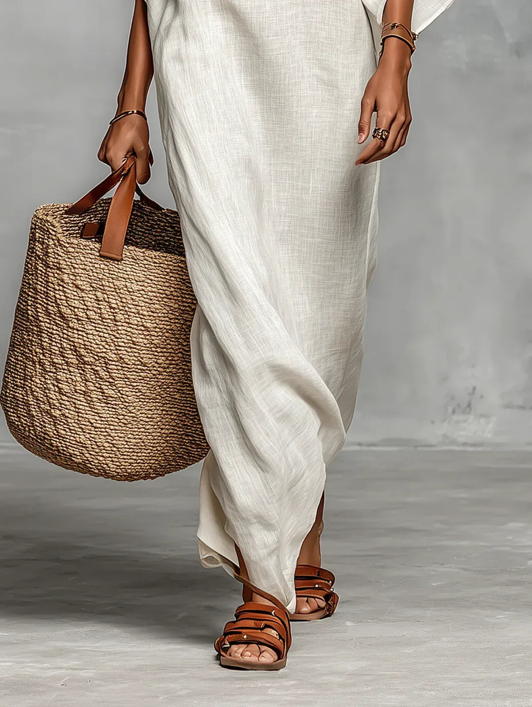 Naiara Vestito Maxi con Spalle Scoperte e Maniche a Pipistrello