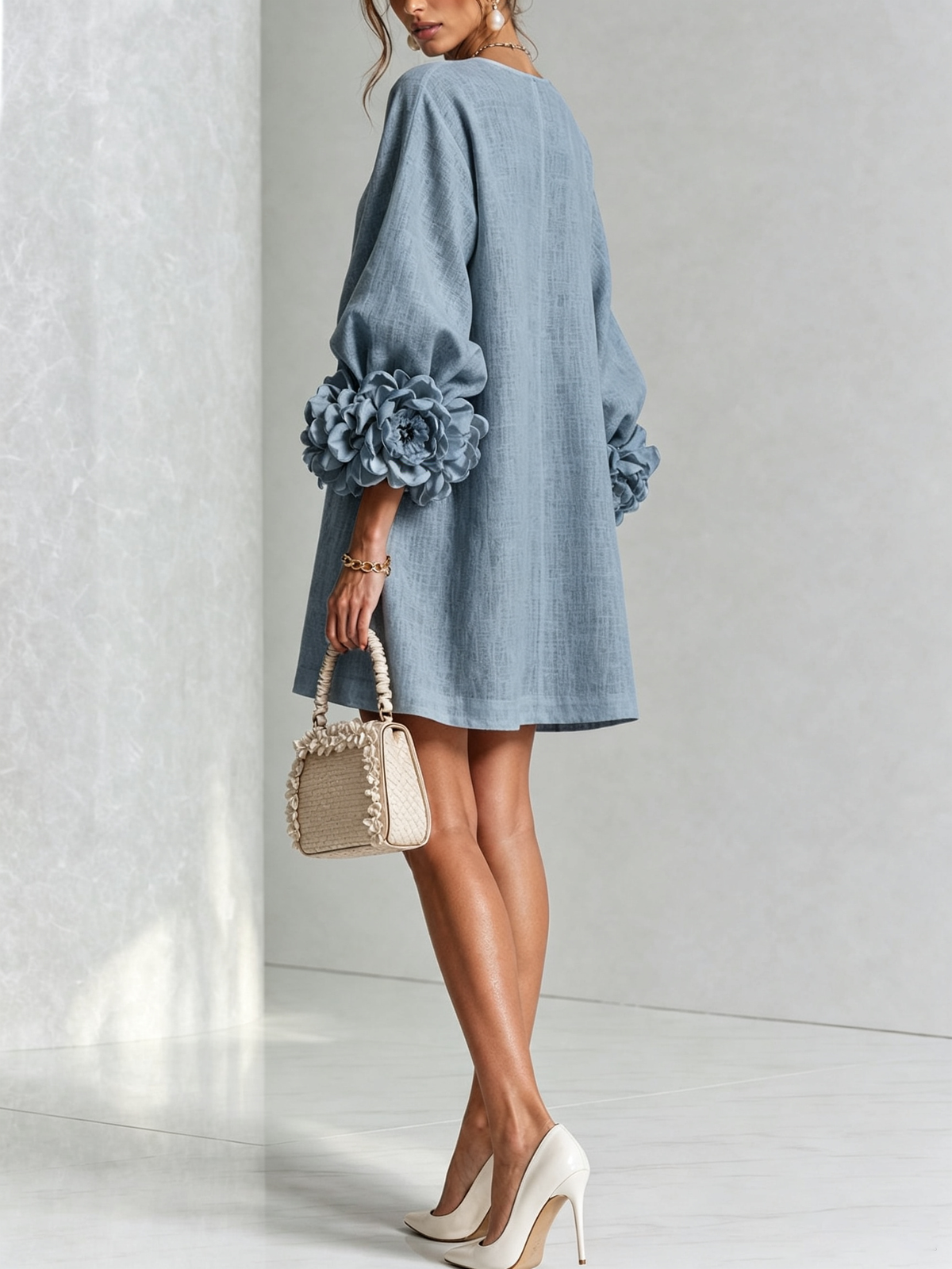 Cleo | Abito Mini con Bordo Floreale
