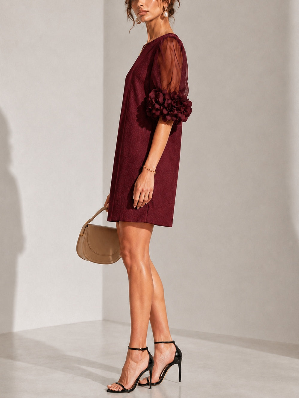 Philippa | Mini Abito con Maniche a Palloncino e Polsini Floreali