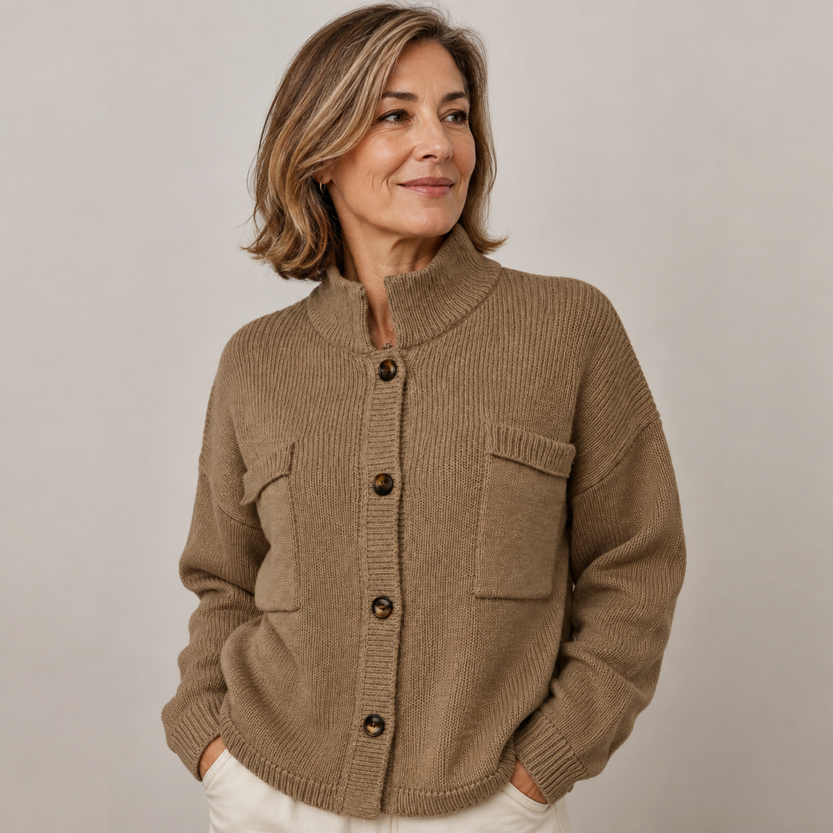 Augusta | Cardigan con Collo Alto – Lucia Toscana