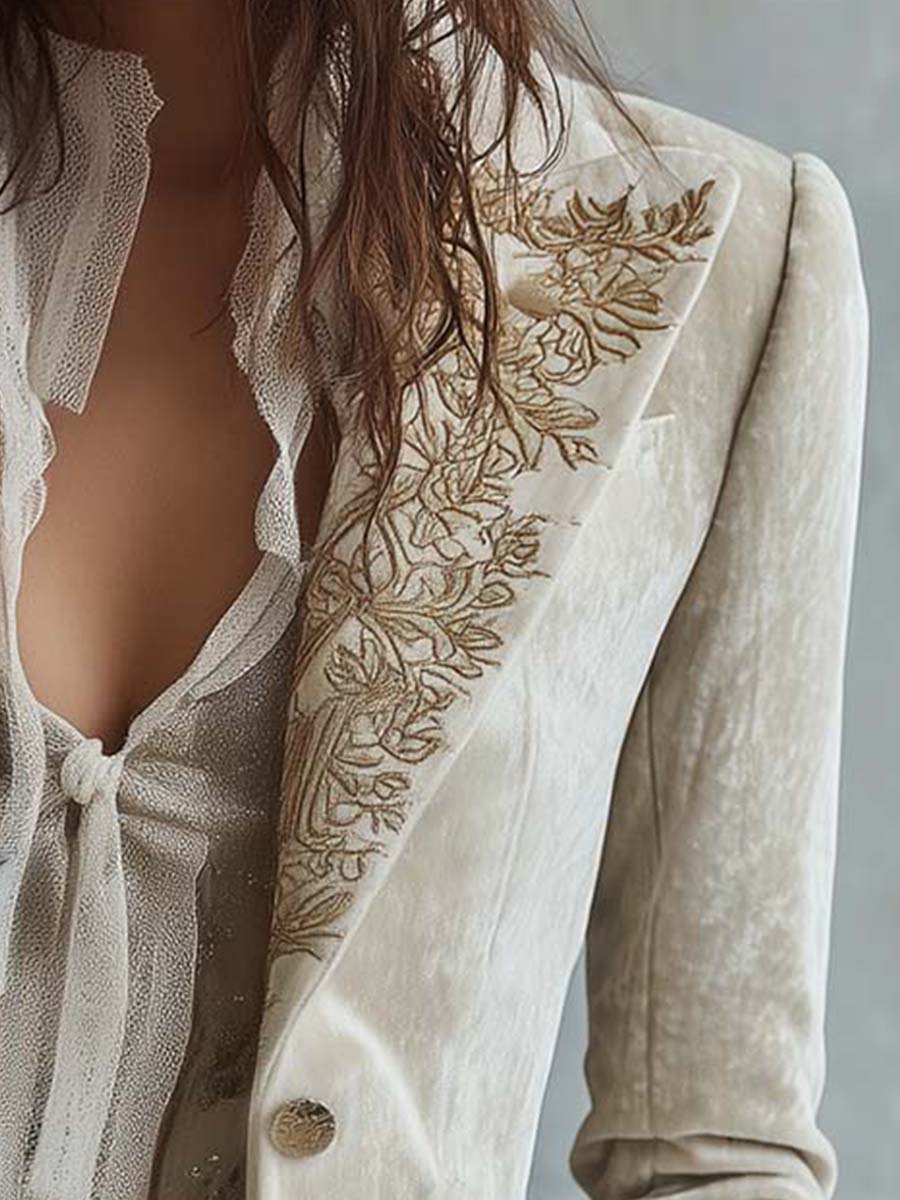 Blazer Su Misura Ricamato In Avorio Per Donne