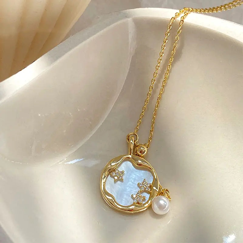 Collana d'Oro con Pietra di Luna e Perla