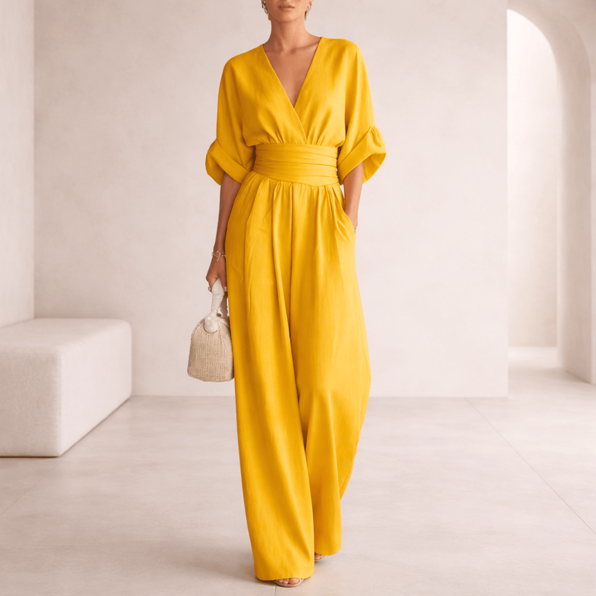 Elira | Tuta V-Neck Essenziale a Gamba Larga per Donne